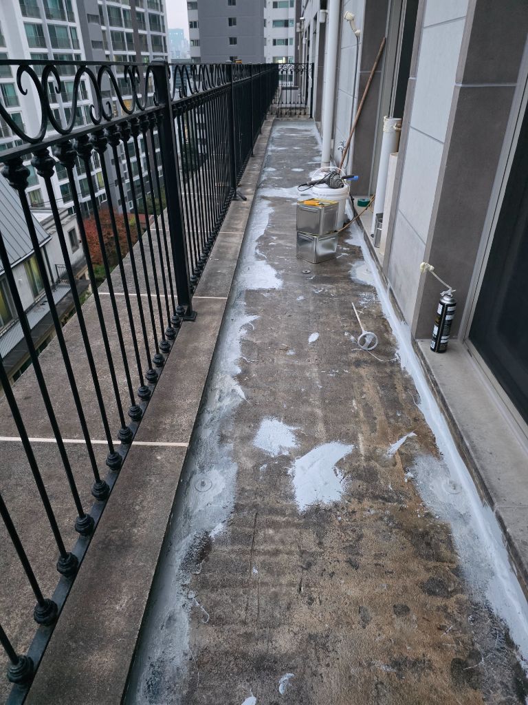 강남구 고급 빌라 베란다 전경