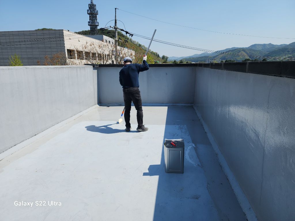 프라이머 도포 작업