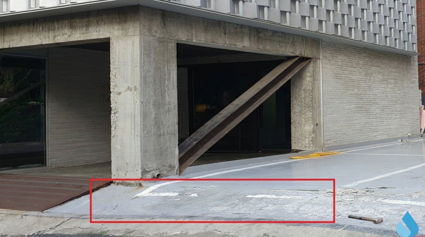 경계선 틈 전체 모습